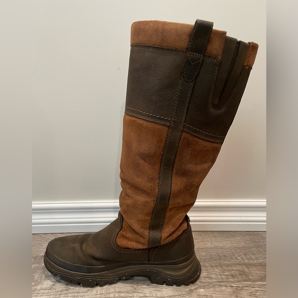 Ariat Brown Two-Tone Tall Winter Rain Boots - Picture 4 of 10